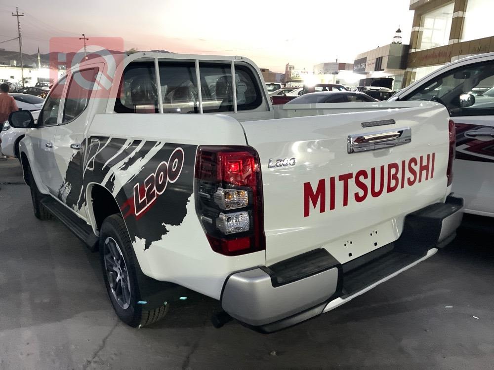 Mitsubishi L200